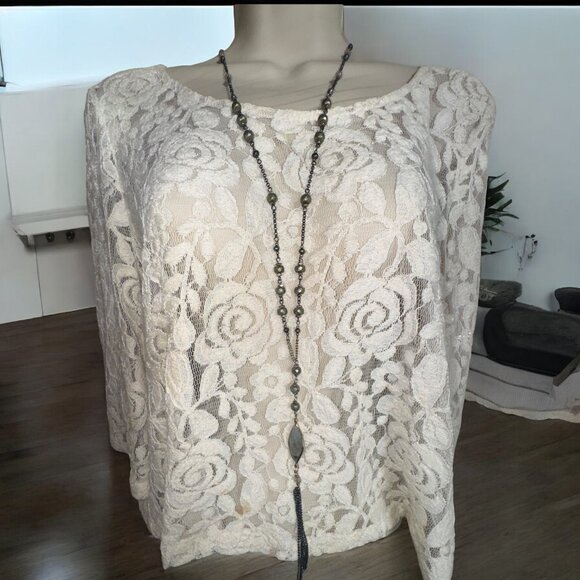 Handcrafted Beaded Necklace With Labradorite Pendant & Tassel Gunmetal Chain - Picture 2 of 11